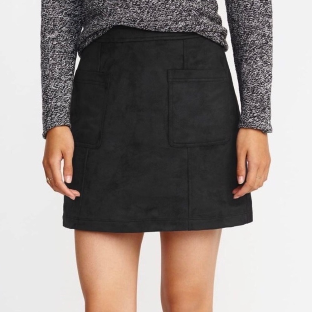 OLD NAVY Faux Suede A Line Mini Skirt With Pockets Sz 2